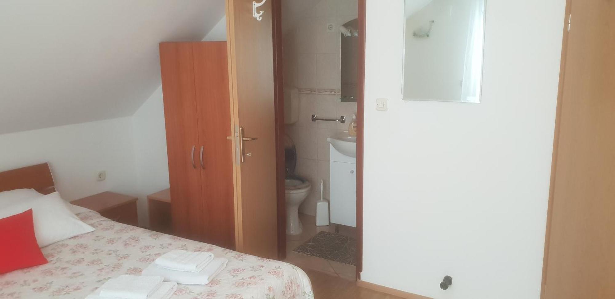 Apartments Mise Ogulin Zewnętrze zdjęcie