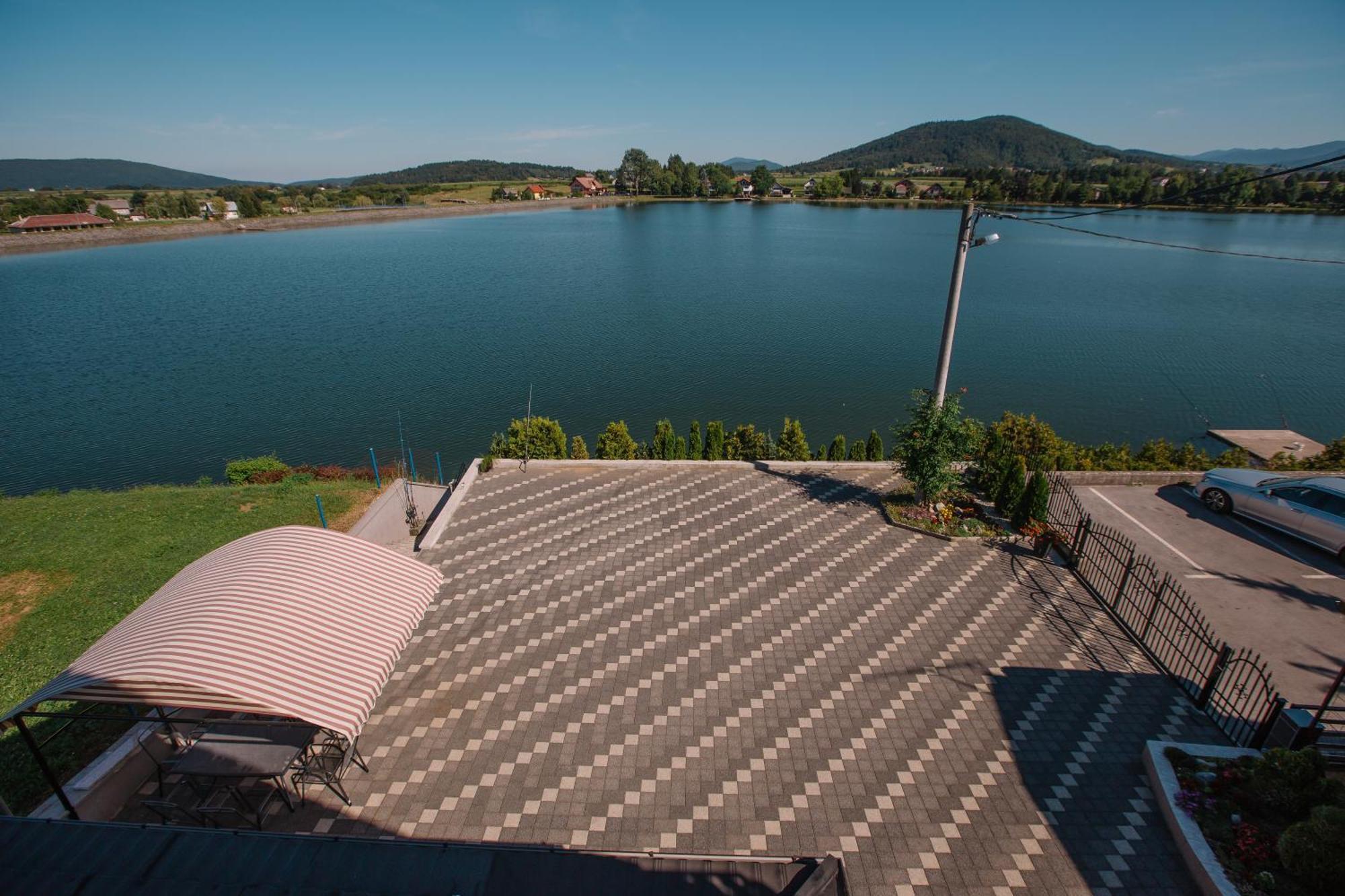 Apartments Mise Ogulin Zewnętrze zdjęcie