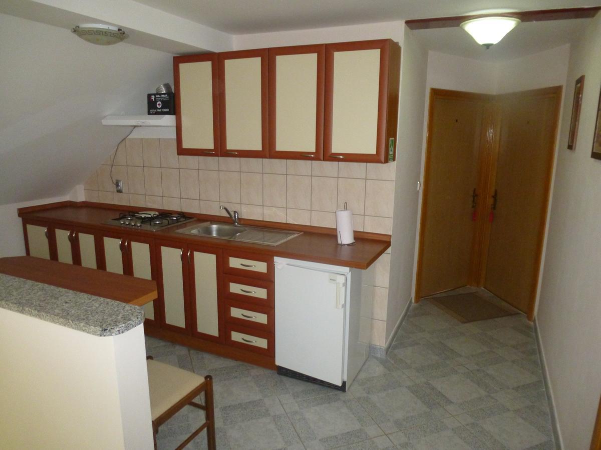 Apartments Mise Ogulin Zewnętrze zdjęcie